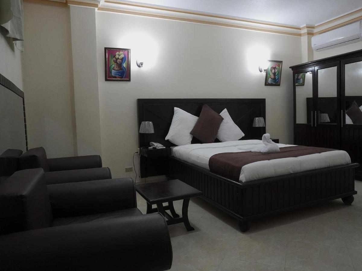 La Pepiniere Hotel Petionville Luaran gambar