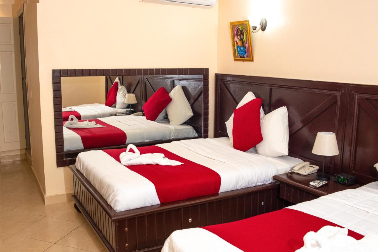 La Pepiniere Hotel Petionville Luaran gambar