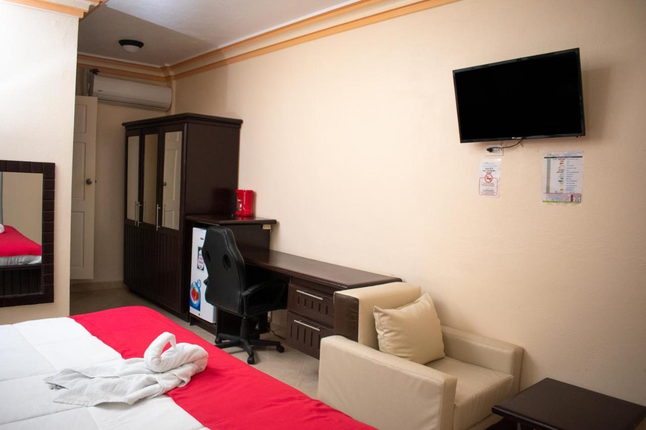 La Pepiniere Hotel Petionville Luaran gambar