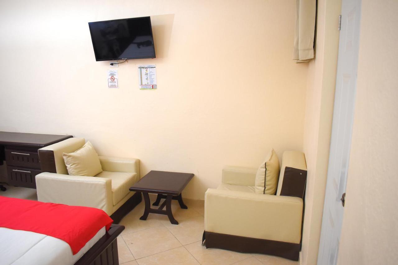 La Pepiniere Hotel Petionville Luaran gambar