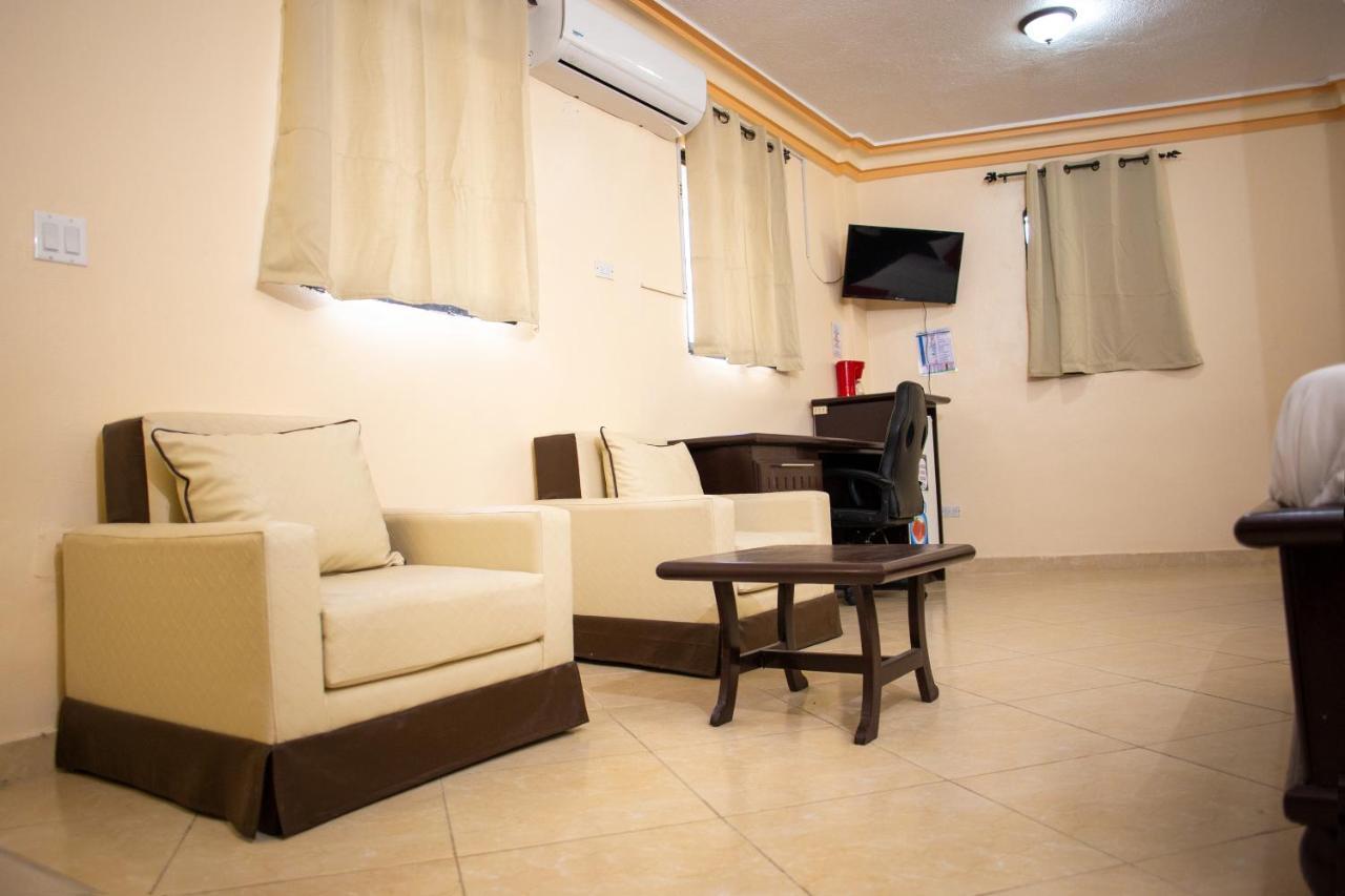 La Pepiniere Hotel Petionville Luaran gambar