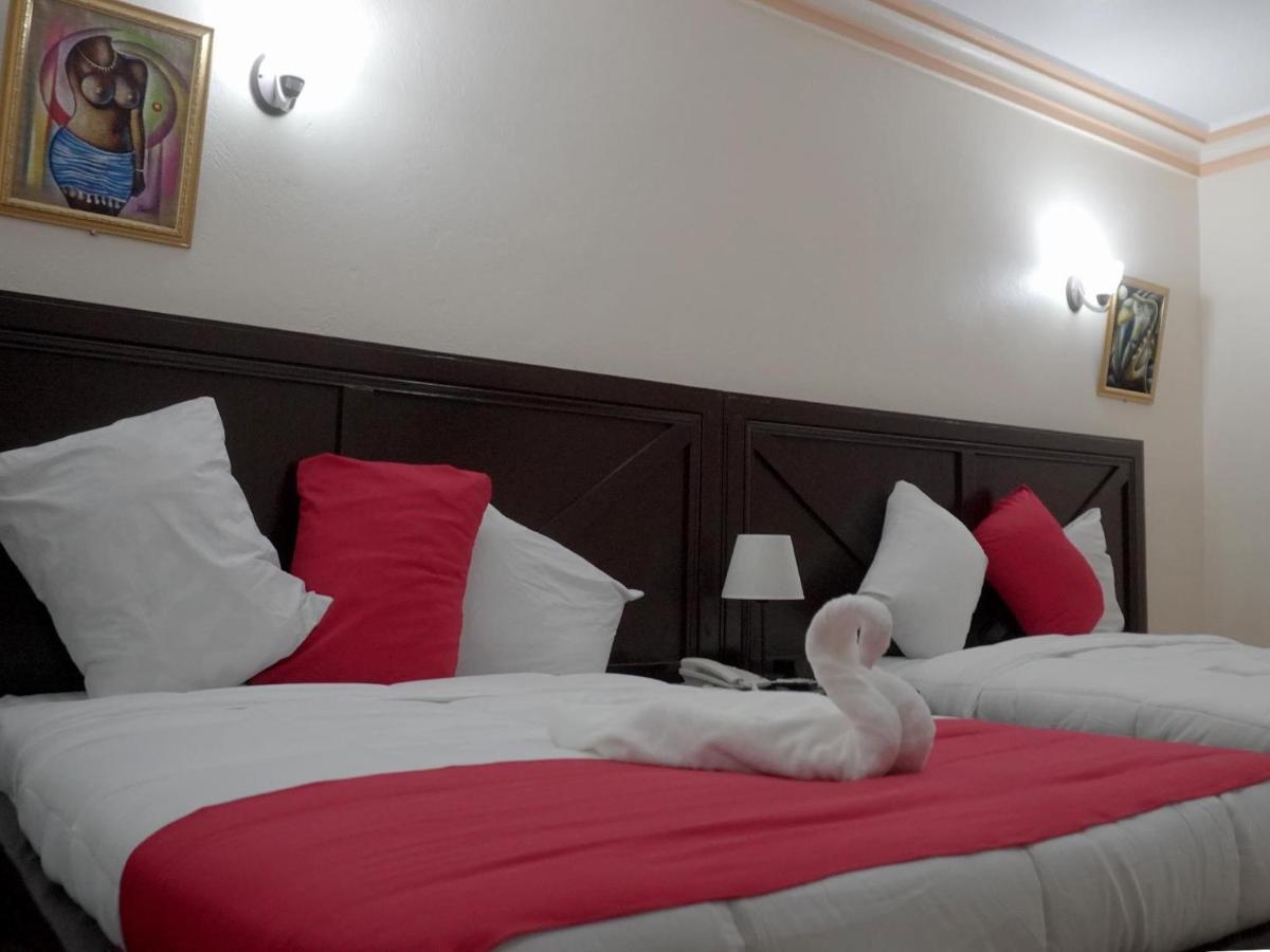 La Pepiniere Hotel Petionville Luaran gambar
