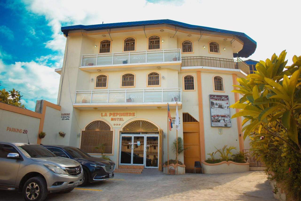 La Pepiniere Hotel Petionville Luaran gambar
